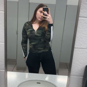 Meet your Posher, Macey